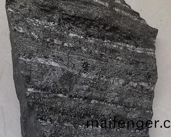 鐵(tie)鑛(kuang)石